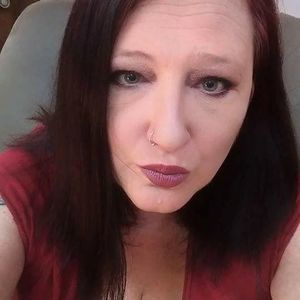 Meet your Posher, Gwynne